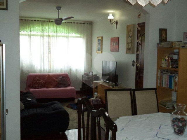Casa à venda com 5 quartos, sendo 1 suíte,  em Vila Mazzei, São Paulo, SP