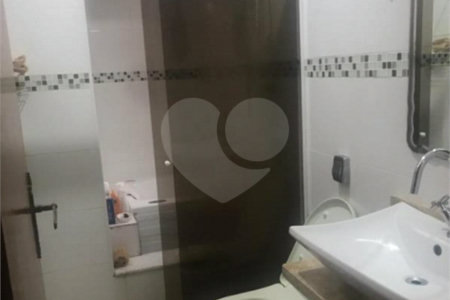 Sobrado à venda com 3 quartos, sendo 1 suíte, em Vila Jaguara, São Paulo, SP