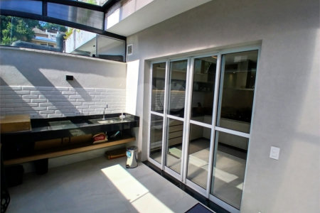 Casa à venda com 3 quartos, sendo 1 suíte, em Perdizes, São Paulo, SP