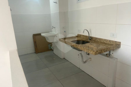 Apartamento à venda com 1 quarto em Vila Mazzei, São Paulo, SP