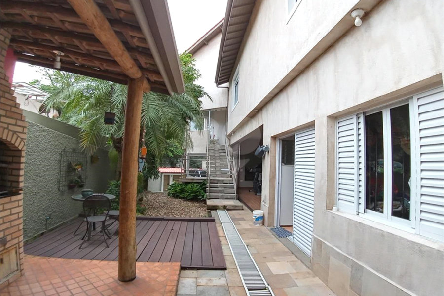 Sobrado à venda com 4 quartos, sendo 2 suítes, em Barro Branco (zona Norte), São Paulo, SP