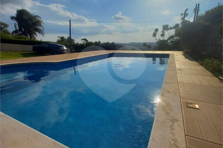 Casa à venda com 4 suítes no condomínio Alpes de Vinhedo, Vinhedo - SP
