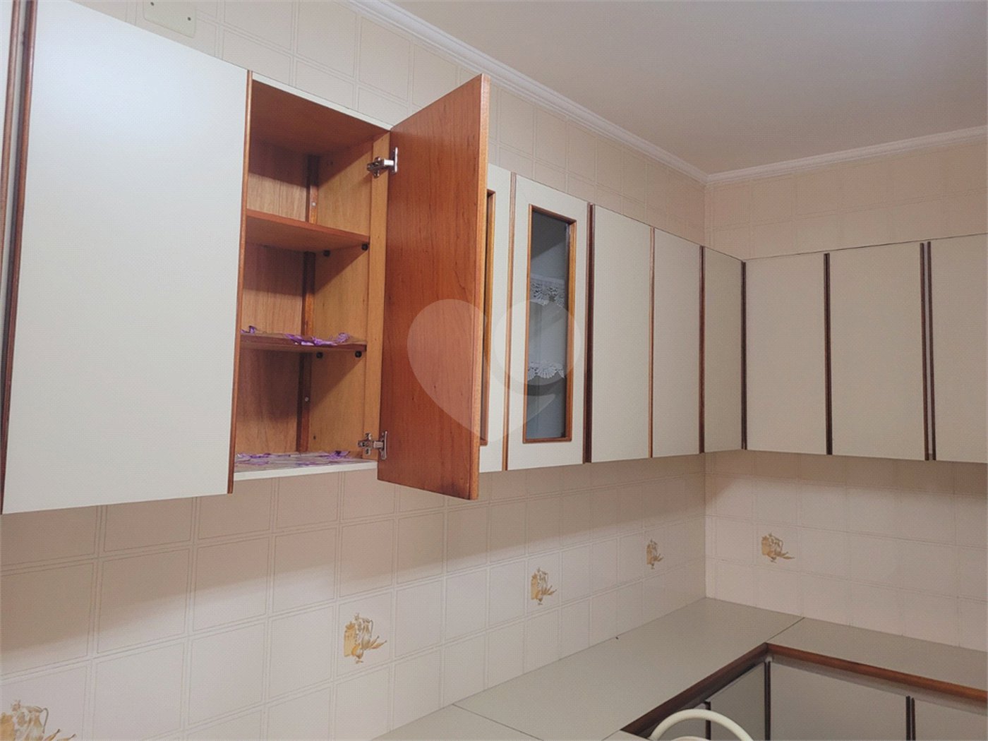 Sobrado à venda ou para alugar com 4 quartos, sendo 1 suíte, em Vila Gustavo, São Paulo, SP
