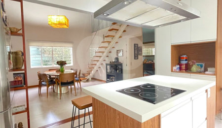 Casa à venda com 3 quartos, sendo 1 suíte, em Vila Esperia Ou Giglio, Atibaia, SP