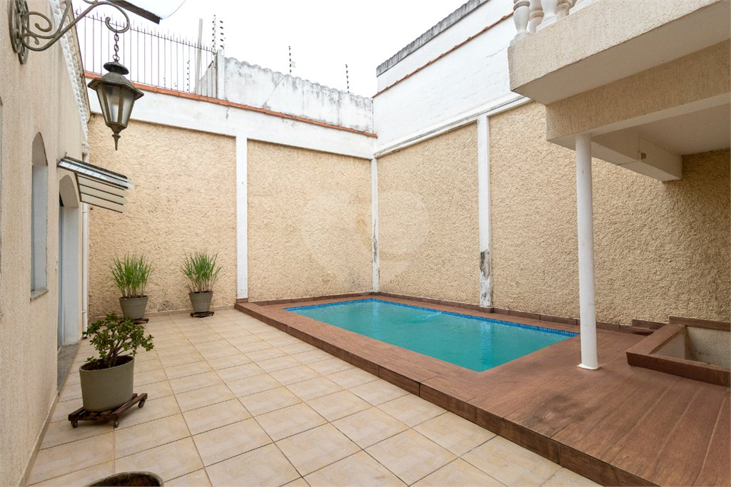 Casa à venda com 3 suítes em Mirandópolis, São Paulo, SP