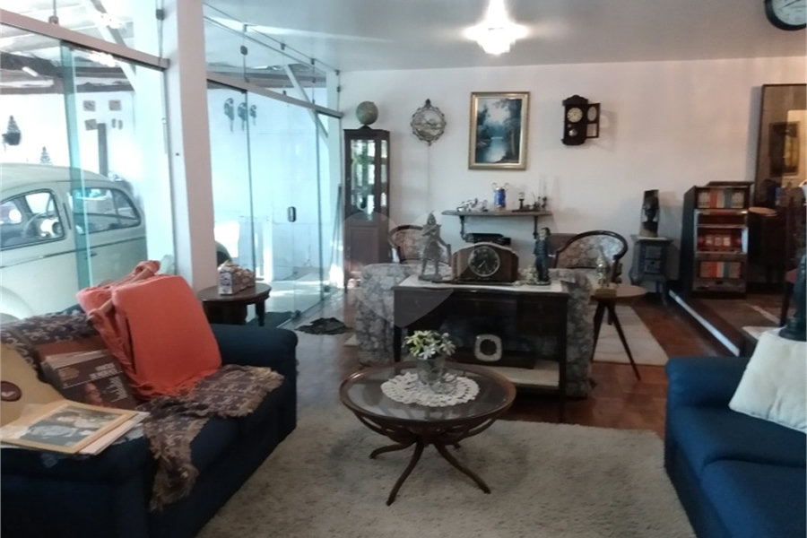 Casa à venda com 6 quartos, sendo 2 suítes, em Tremembé, São Paulo, SP