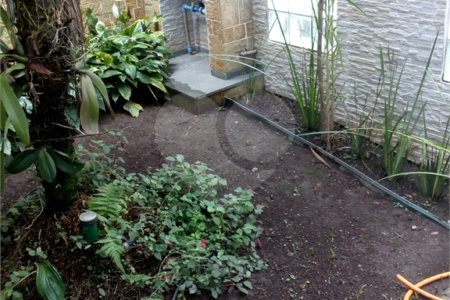 Chácara à venda com 3 quartos, sendo 1 suíte,  em Conjunto Habitacional Brás Cubas, Mogi das Cruzes, SP