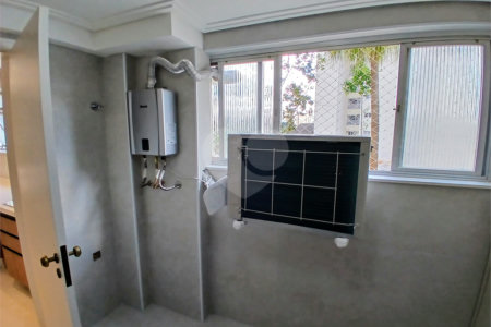 Apartamento à venda com 3 quartos, sendo 1 suíte, em Santana, São Paulo, SP