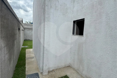 Casa à venda com 2 quartos, sendo 1 suíte, em Pedra de Guaratiba, Rio de Janeiro, RJ