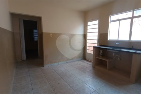 Casa à venda com 1 quarto em Jardim Maricota, Itapetininga, SP