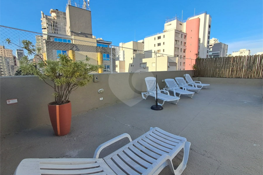 Apartamento à venda com 3 quartos, sendo 1 suíte,  em Paraíso, São Paulo, SP
