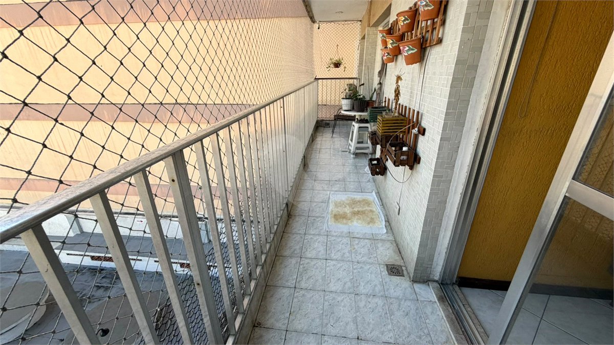 Apartamento à venda com 2 quartos, sendo 1 suíte,  em Lins de Vasconcelos, Rio de Janeiro, RJ