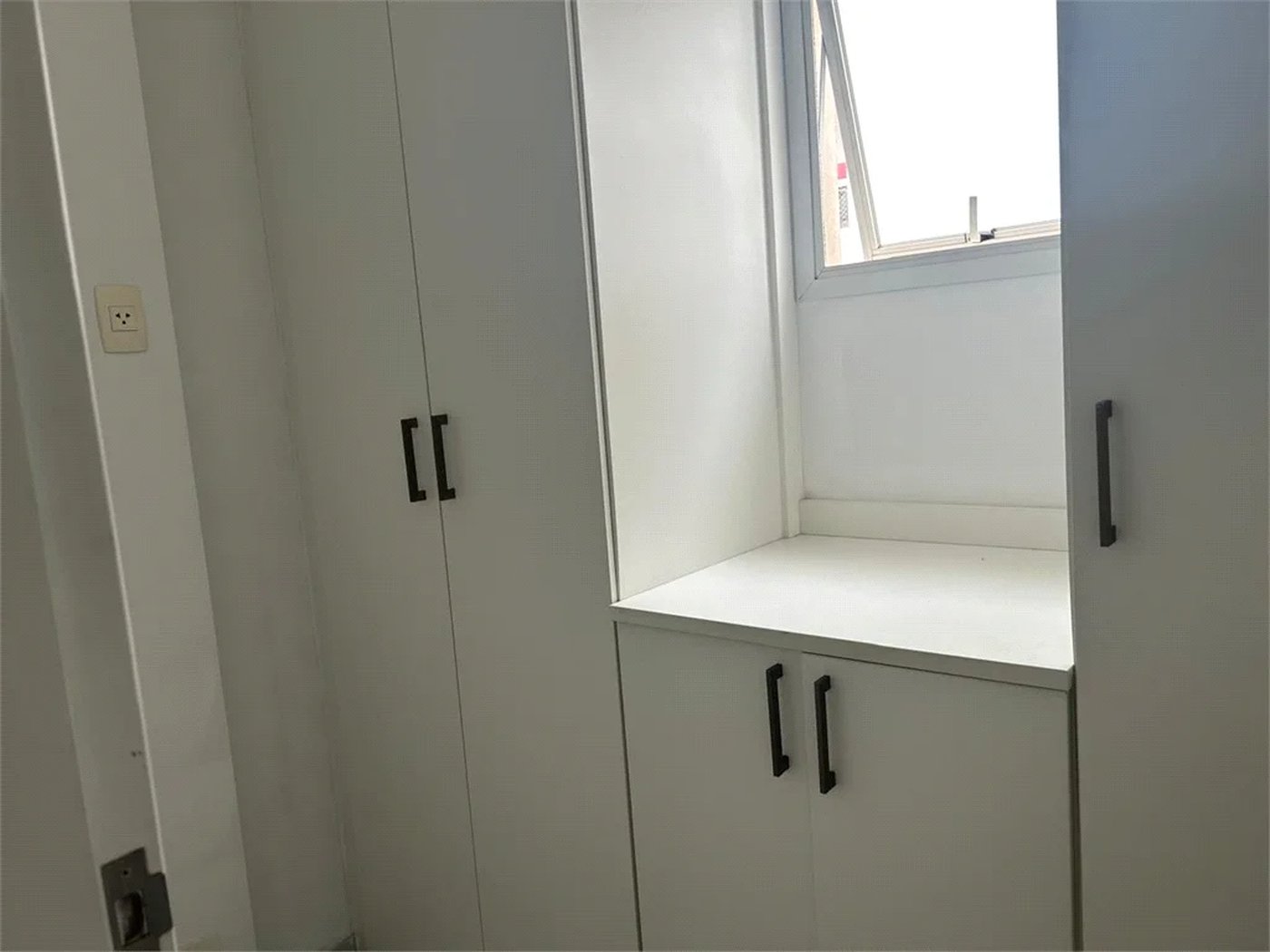 Apartamento para alugar com 3 quartos, sendo 1 suíte, em Pinheiros, São Paulo, SP