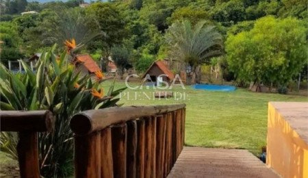 Chácara à venda com 2 suítes em Araçoiaba da Serra, SP