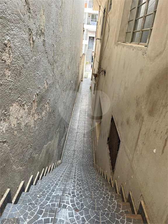Sobrado à venda com 4 quartos, sendo 1 suíte, em Parada Inglesa, São Paulo, SP