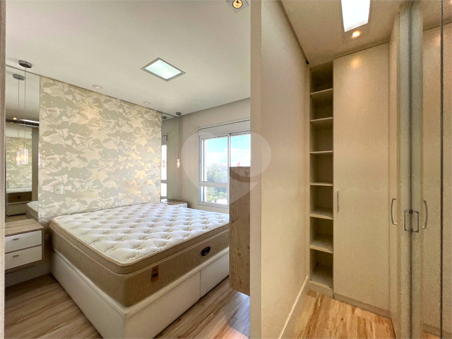 Apartamento à venda com 3 quartos, sendo 1 suíte,  em Vila Andrade, São Paulo, SP