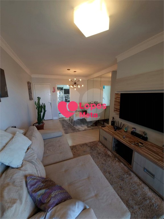 APARTAMENTO A VENDA, 3 DORMITORIOS, 1 SUÍTE, 2 BANHEIROS, 2 VAGAS, RESIDENCIAL MARAIS