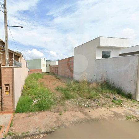 Terreno à venda no Jardim Embaré, (10x32) 320m².
