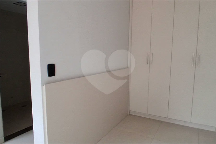 Apartamento à venda com 2 quartos em Itaquera, São Paulo, SP
