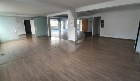 Prédio à venda ou para alugar em Vila Palmares, Santo André, SP