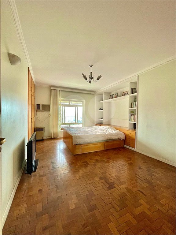 Apartamento à venda com 3 quartos, sendo 2 suítes, em Cambuci, São Paulo, SP