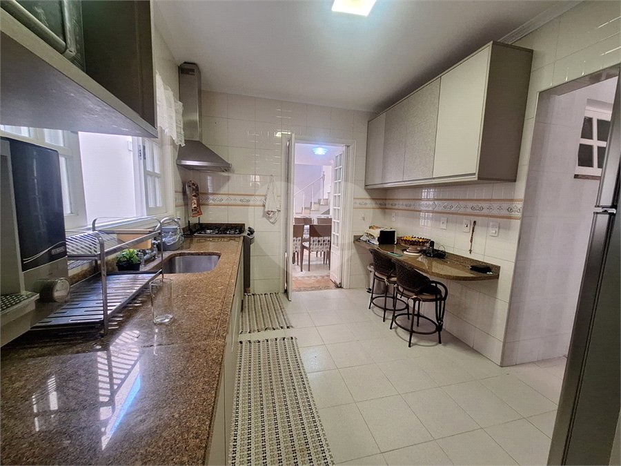 Casa à venda com 3 quartos, sendo 1 suíte, em Vila de Vecchi, Jundiaí, SP