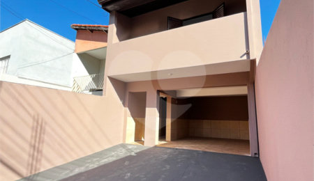Casa à venda com 2 quartos, sendo 1 suíte,  em Vila José Salem, Itapetininga, SP