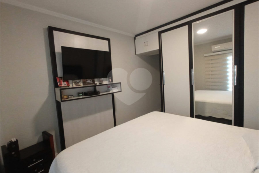 Casa à venda com 3 quartos, sendo 1 suíte, no condomínio Cond Res Paineiras, São Paulo - SP