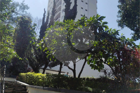 Apartamento à venda ou para alugar com 3 quartos, sendo 1 suíte,  em Real Parque, São Paulo, SP