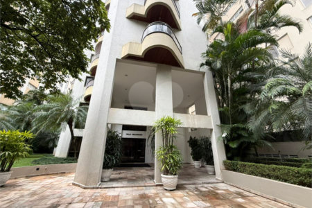 Apartamento à venda com 3 quartos, sendo 1 suíte, em Jardim Paulista, São Paulo, SP