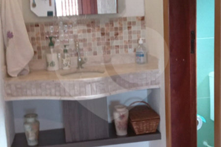 Casa para alugar com 3 quartos, sendo 1 suíte, no condomínio Itaembu, Itatiba - SP