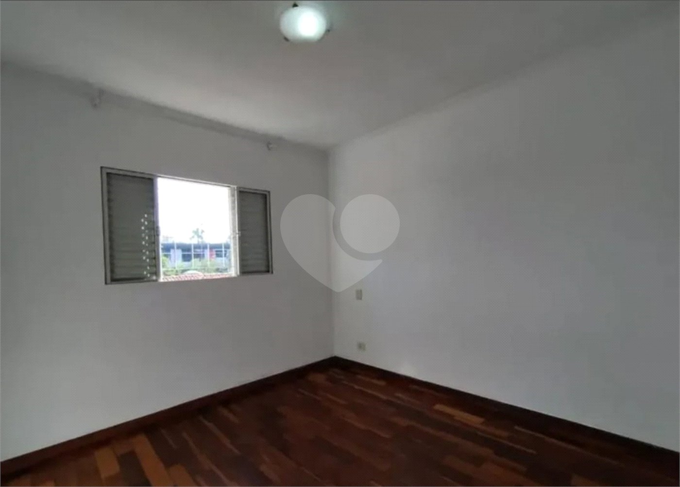 Sobrado à venda com 3 quartos, sendo 1 suíte, em Jardim Ester, São Paulo, SP