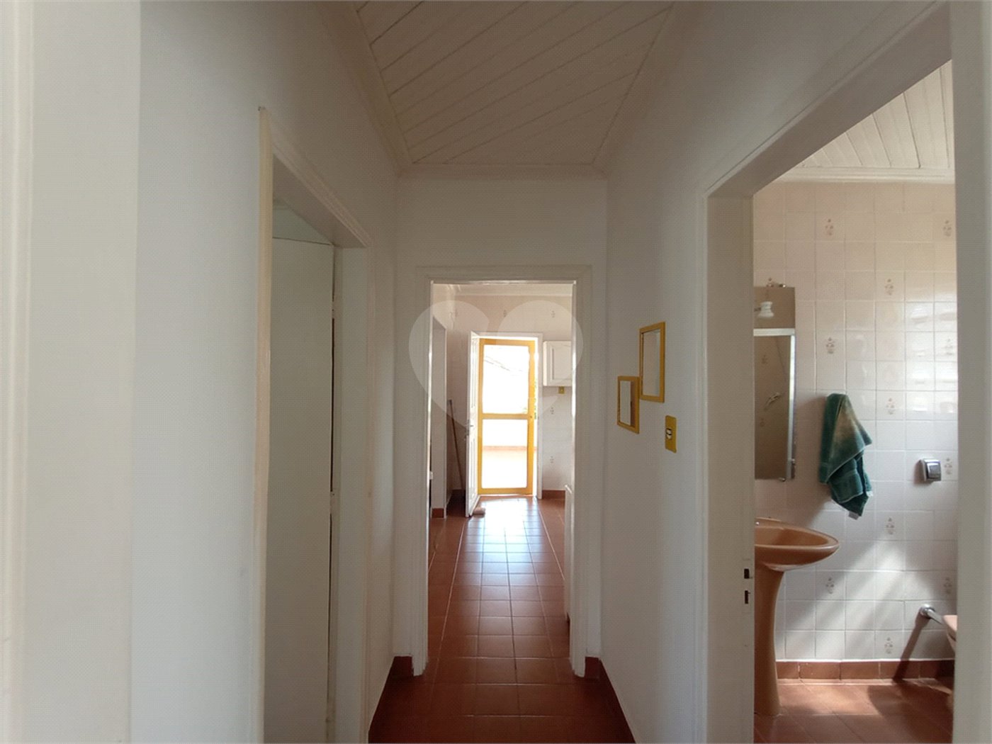 Casa à venda com 2 quartos em Vila Messias, Alambari, SP