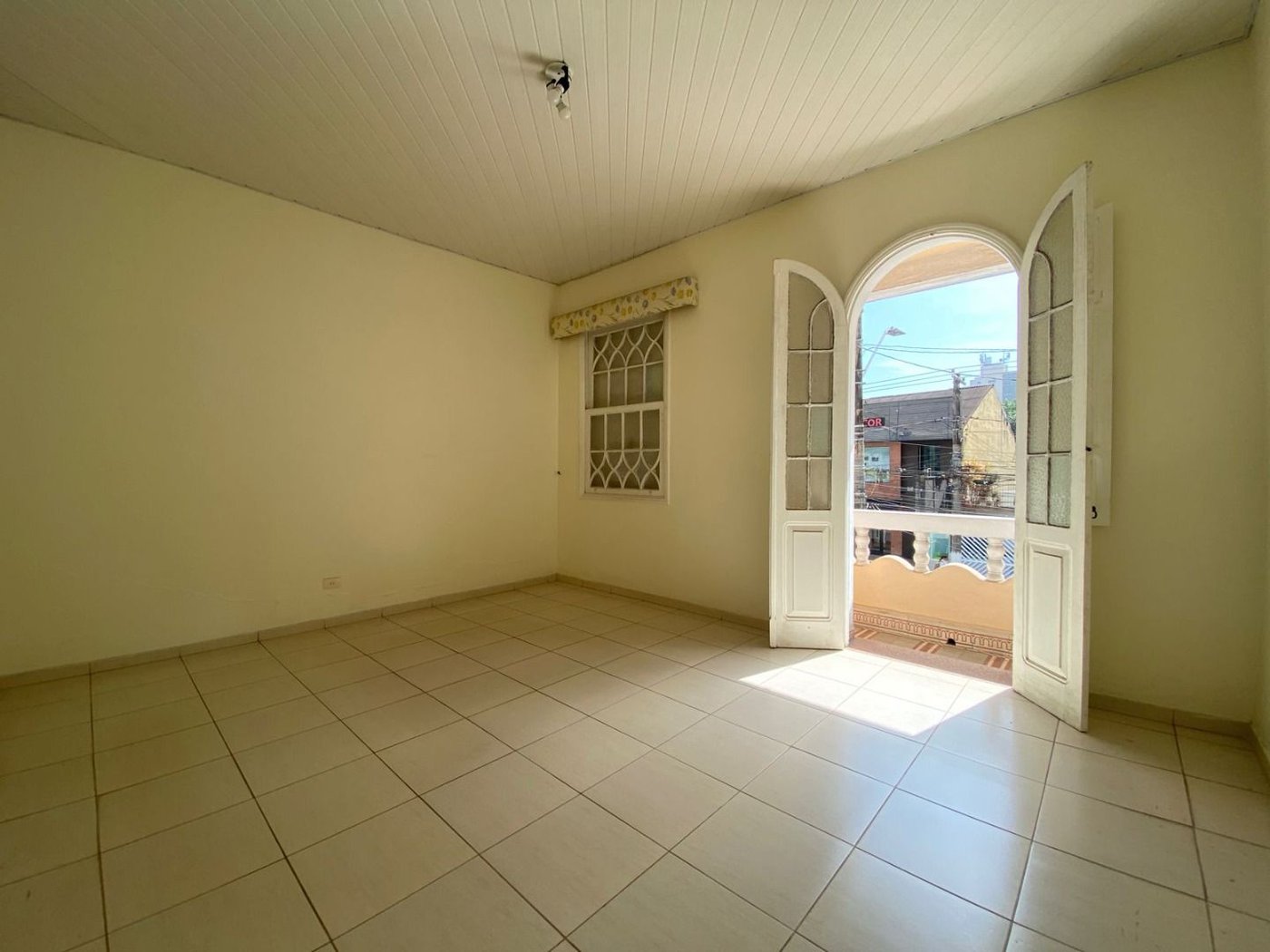 Casa com 3 dormitórios para alugar, 197 m² por R$ 8.500/mês - Embaré - Santos/SP