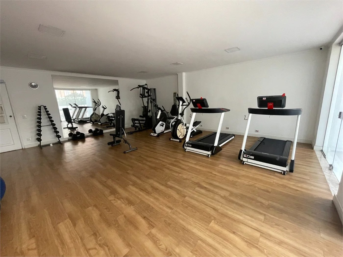 Apartamento à venda com 3 quartos, sendo 1 suíte, em Brooklin Paulista, São Paulo, SP