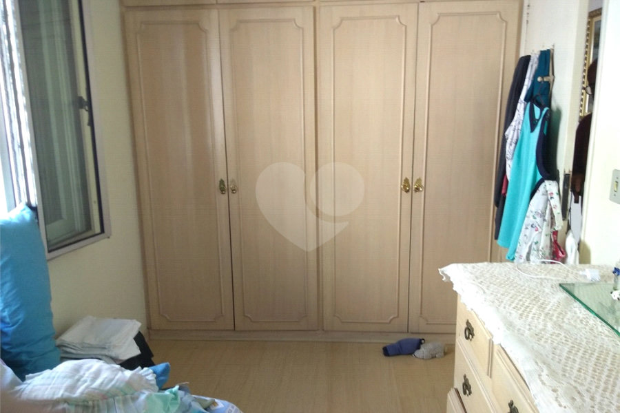 Sobrado à venda com 3 quartos, sendo 1 suíte,  em Vila Ester (zona Norte), São Paulo, SP