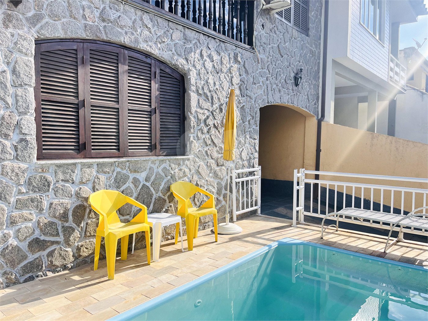 Casa à venda com 4 quartos, sendo 1 suíte, em Campo Grande, Rio de Janeiro, RJ