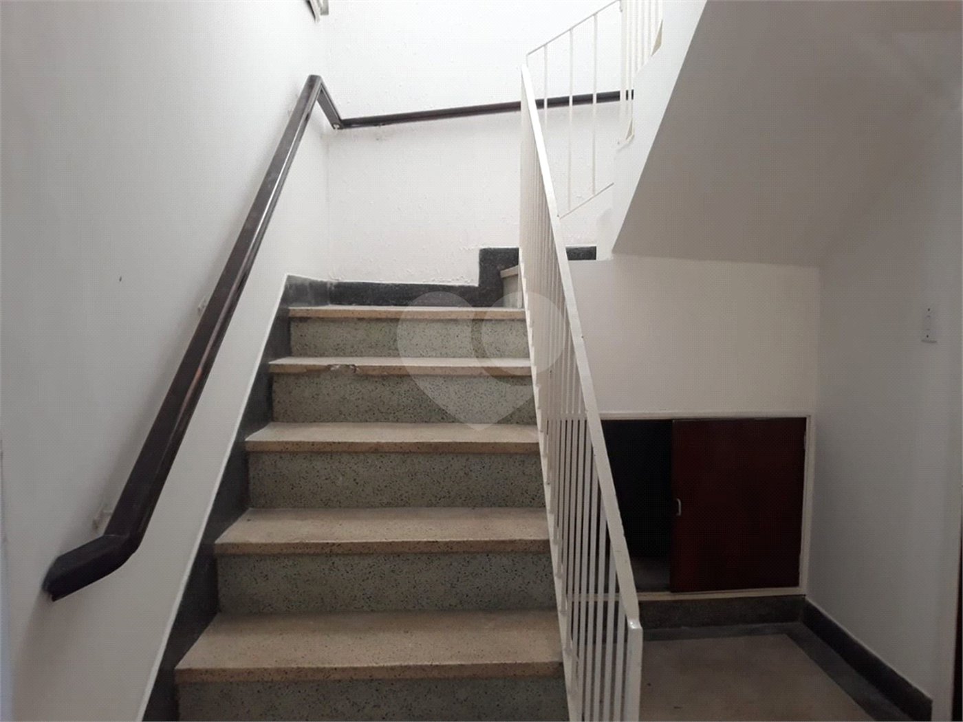 Sobrado para alugar com 4 quartos no Centro, São Roque, SP