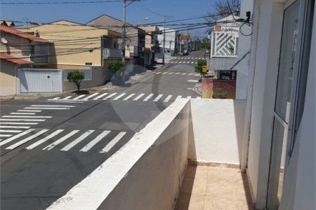 Sobrado à venda com 3 quartos em Loteamento Terras de São Pedro e São Paulo, Salto, SP