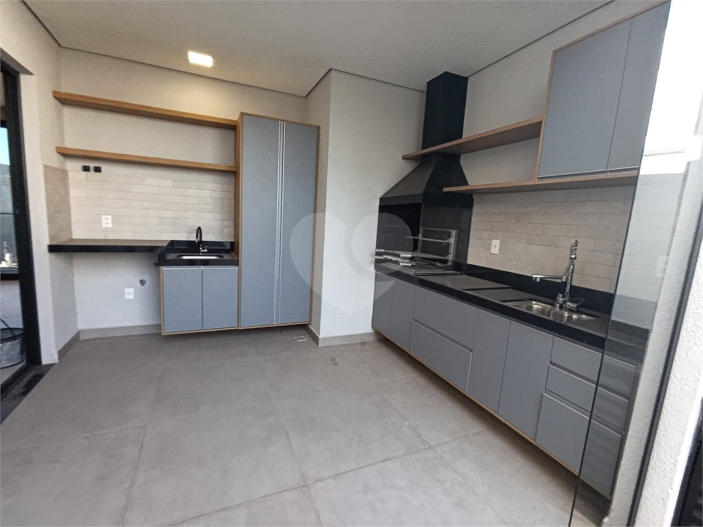 Casa à venda com 3 quartos, sendo 1 suíte, no condomínio Park Gran Reserve, Indaiatuba - SP
