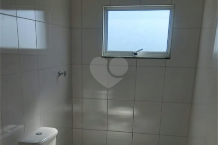 Casa à venda com 4 quartos, sendo 2 suítes,  no condomínio Jardim Imperador, Igaratá - SP