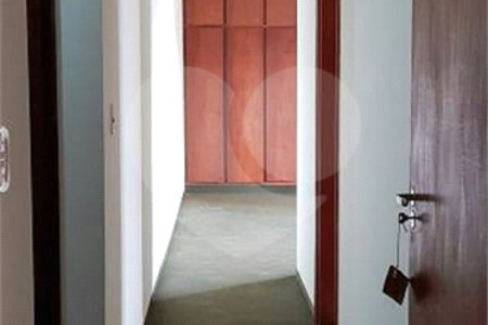 Apartamento no Condomínio Torello Dinucci