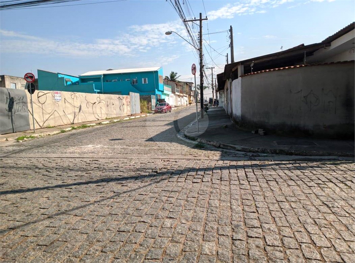 Terreno à venda em Vila Urupês, Suzano, SP