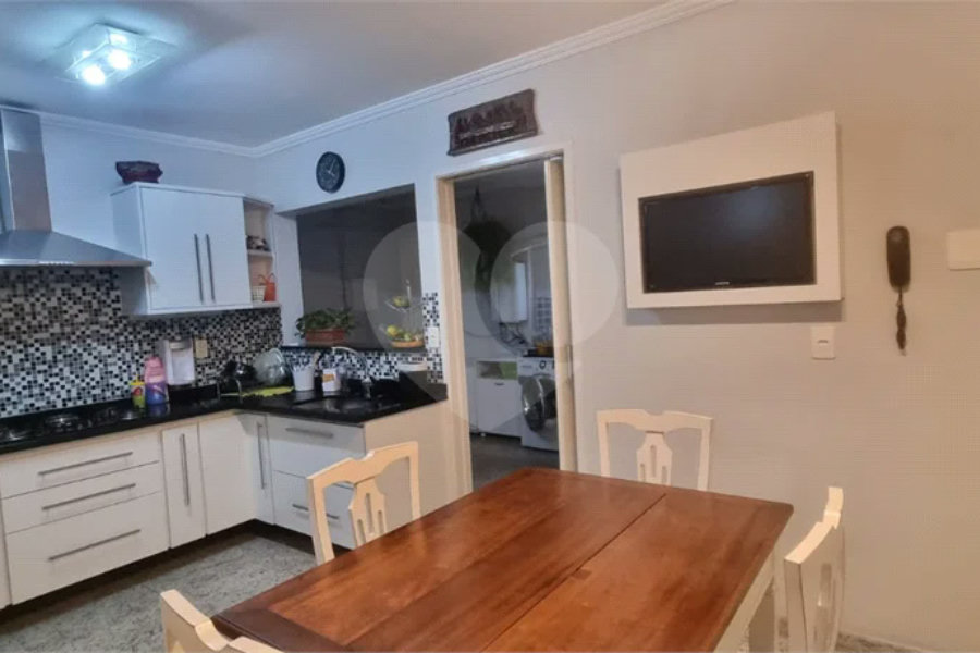 Apartamento à venda com 4 quartos, sendo 1 suíte,  em Santana, São Paulo, SP