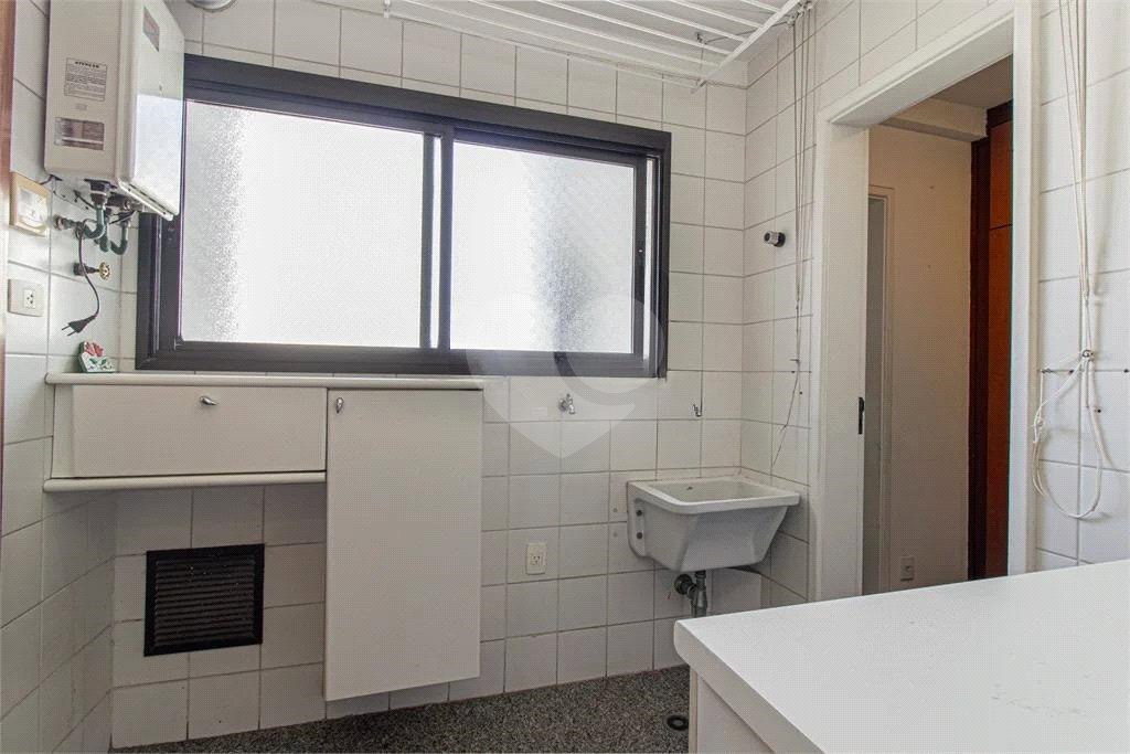 Apartamento à venda com 3 quartos, sendo 1 suíte, em Vila Clementino, São Paulo, SP