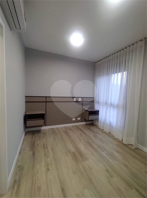 Casa à venda com 3 suítes no condomínio La Reserva Residencial, Atibaia - SP