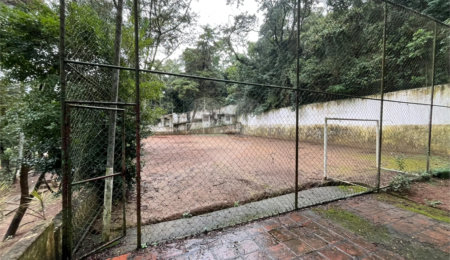 Casa à venda ou para alugar com 5 quartos em Roseira, Mairiporã, SP