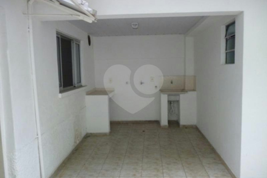 Casa Térrea à venda com 6 quartos em Vila Maria, São Paulo, SP
