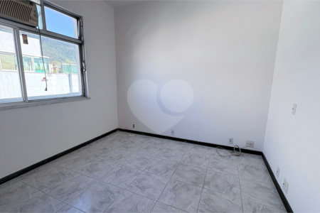 Cobertura à venda com 3 quartos, sendo 1 suíte,  em Vila Isabel, Rio de Janeiro, RJ