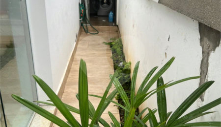 Sobrado à venda com 3 quartos, sendo 1 suíte,  em Jardim Vazani, São Paulo, SP